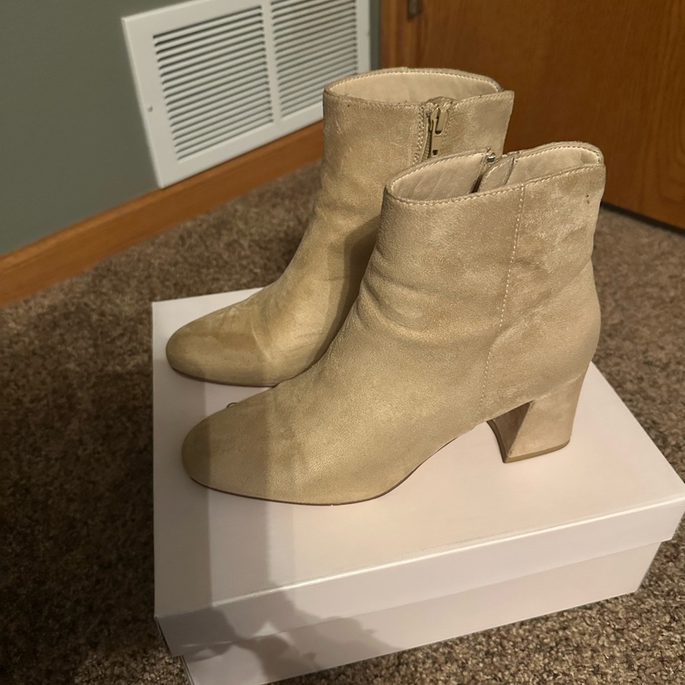Chinese Laundry Daria Boots